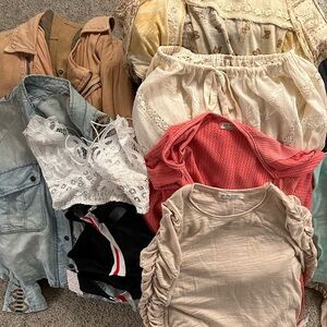 Free people 5 item mystery box! Jackets, tops and bras!